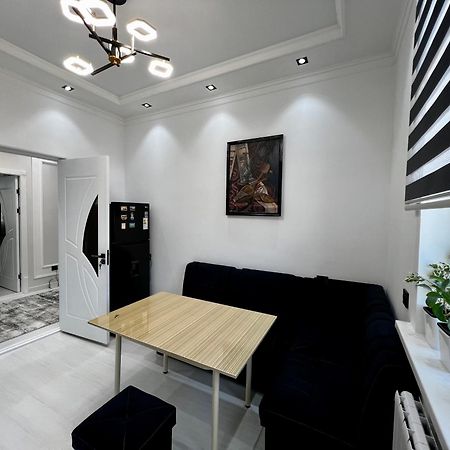 New Apartment Near The Savitsky Museum And Central Bazaar نكوص المظهر الخارجي الصورة